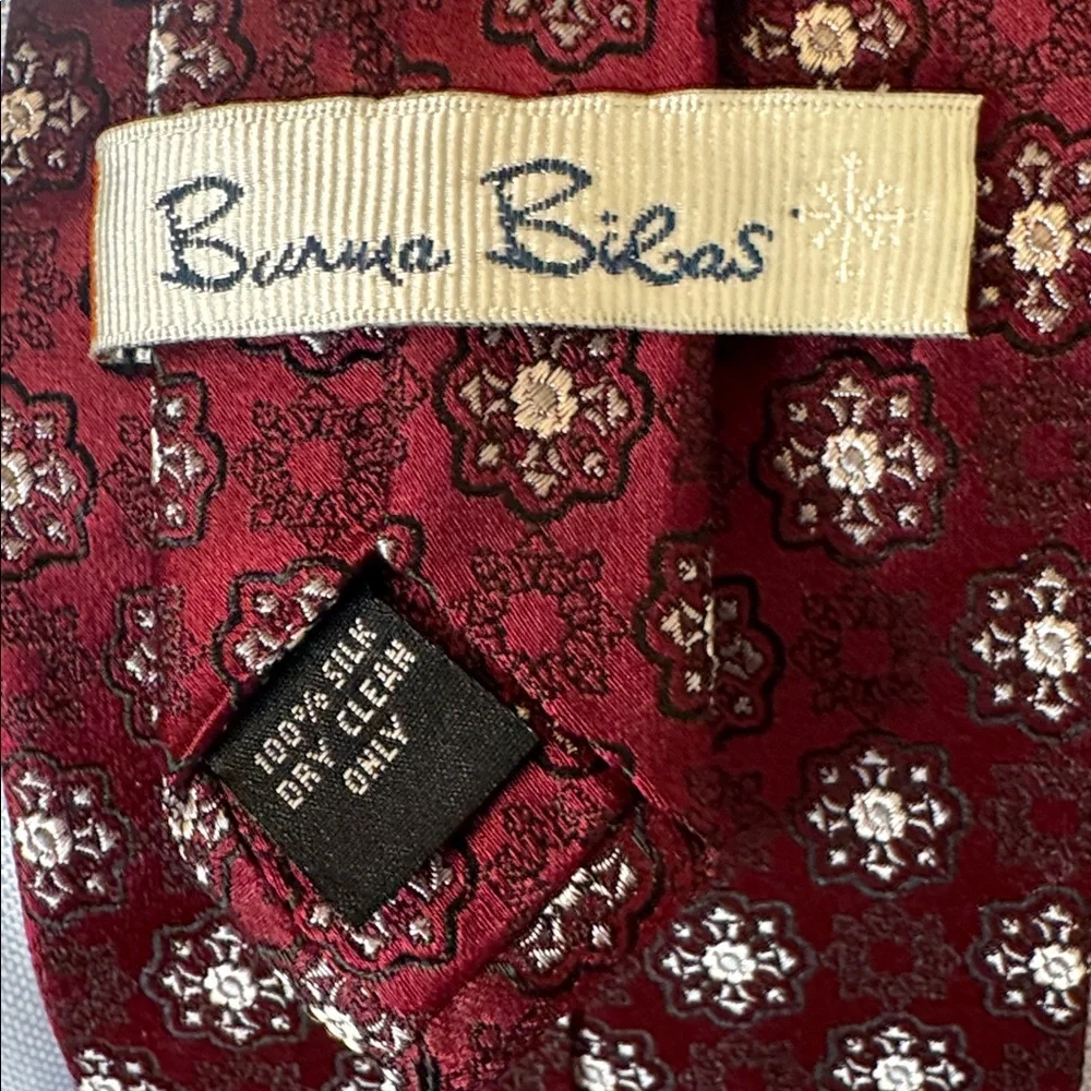 Burma Bibas Men’s Necktie XL Burgundy Jacquard Geometric Pattern 100% Silk Tie